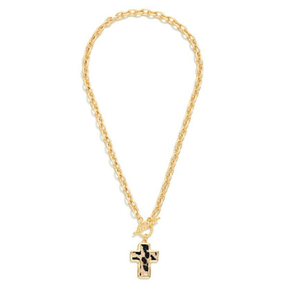 Twisted Link Chain Link Necklace Vegan Leather Cross Pendant & Toggle Clasp 162054
