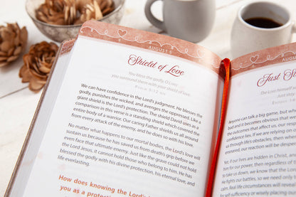 Mr & Mrs (Daily Devotional for Couples)