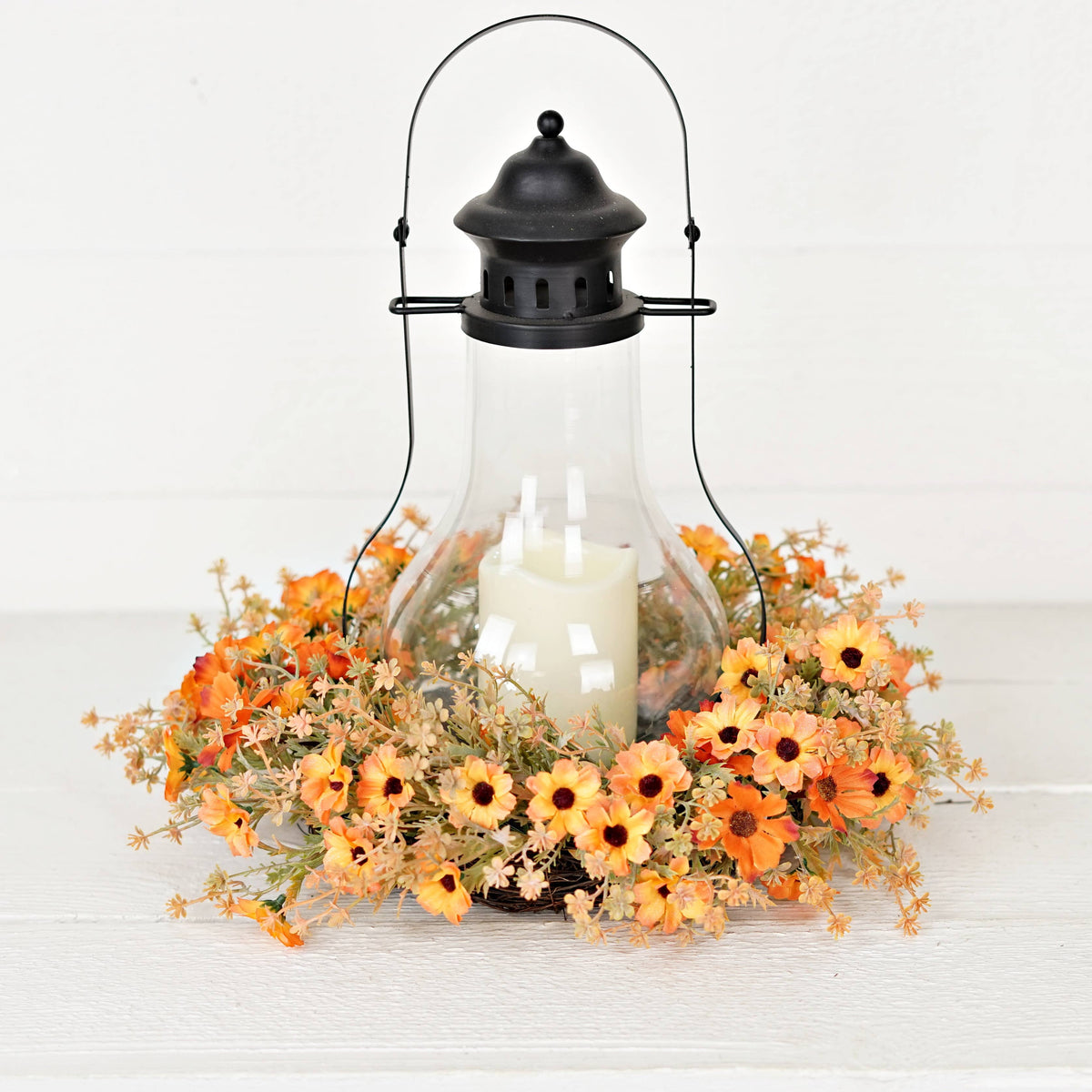 530010- 16in Twig Wreath-Autumn Perennials Garden
