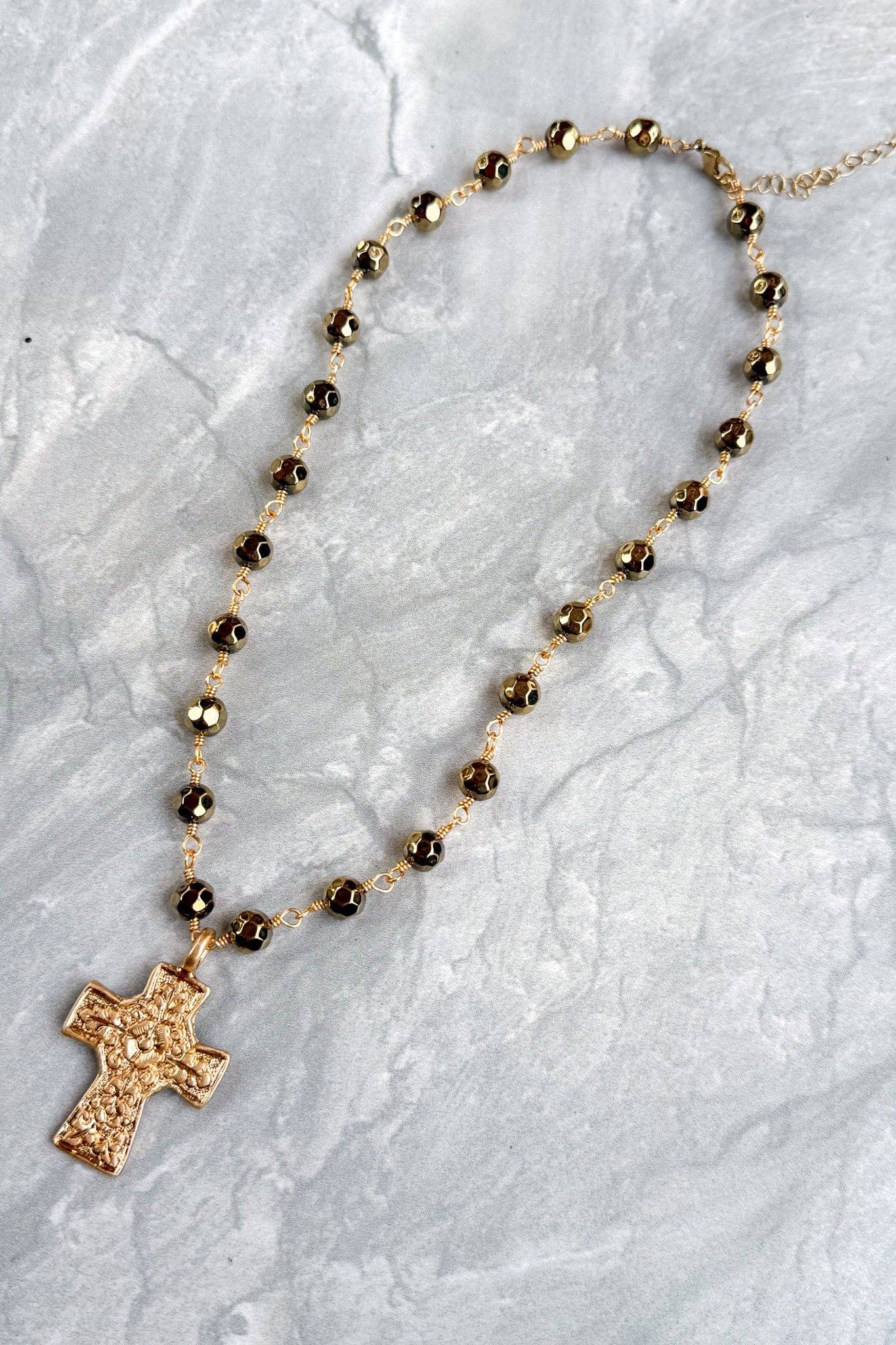 Talus Gold Necklaces